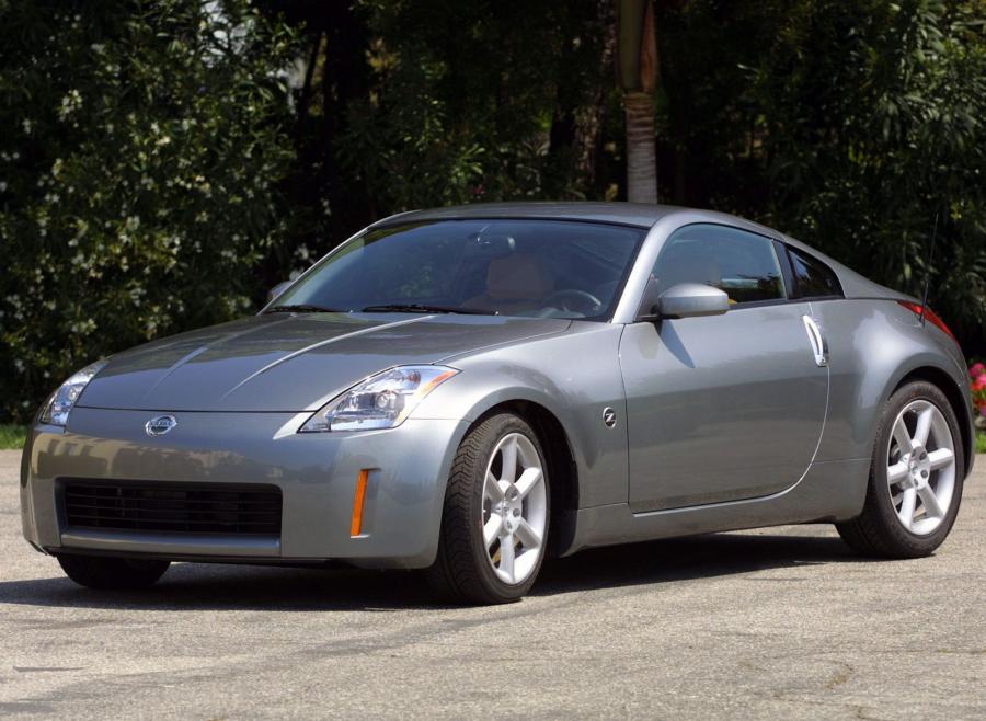  Nissan 350Z 2002 года  (фото 6 из 19)